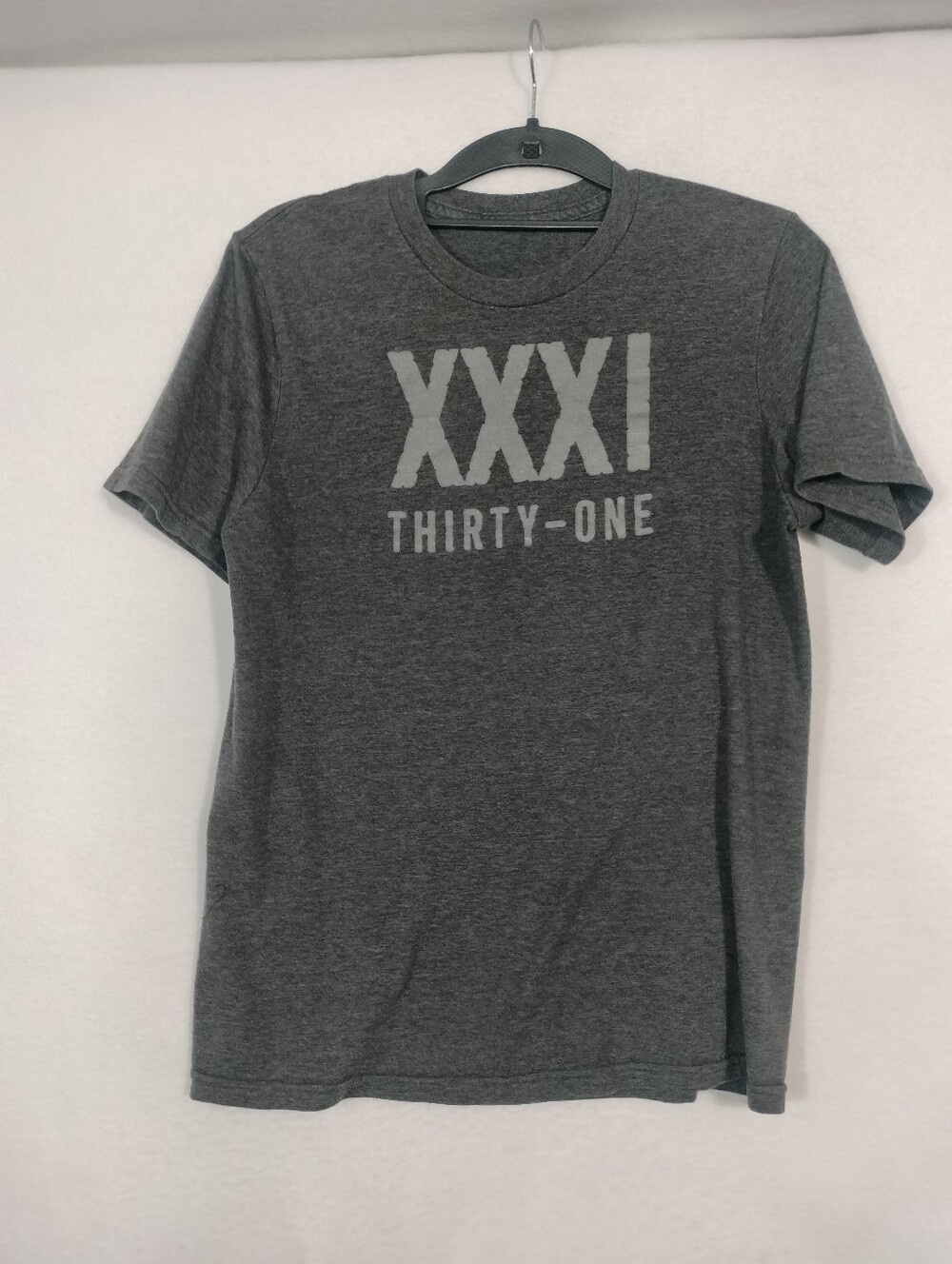 Thirty-One (XXXI) Boy's Crewneck Graphic T-Shirt - Charcoal